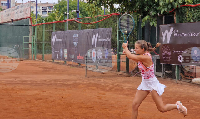 Росица Денчева победи полуфиналистка от „Ролан Гарос“ на турнир по тенис в Италия