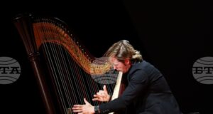 С концерта на арфиста Александър Болдачев бе открито 23-тото пролетно издание на „Салона на изкуствата“ в НДК