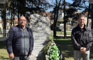 С поднасяне на венец пред паметника на чешкия лесовъд Юлиус Милде започнаха честванията по повод Седмицата на гората в Самоков