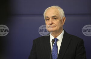 С подписаното споразумение за сигурност с Украйна ние не поемаме никакви военни ангажименти, каза министърът на отбраната Атанас Запрянов