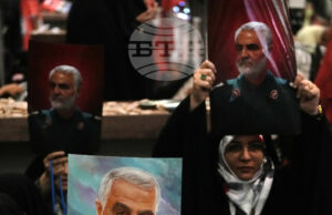 САЩ арестуваха племенница на покоен ирански военен командир и дъщеря ѝ, след като визите им бяха отменени САЩ арестуваха племенница на покоен ирански военен командир и дъщеря ѝ, след като визите им бяха отменени