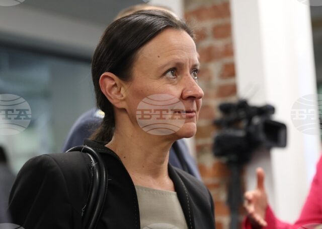 Служебният министър на иновациите Ирена Младенова обсъди с председателя на БАН Евелина Славчева трансфера на технологии и засилване на сътрудничеството