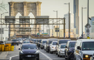 Смъртните случаи при ПТП в САЩ намаляват през 2025 г. до рекордно ниско за последните 6 г. ниво