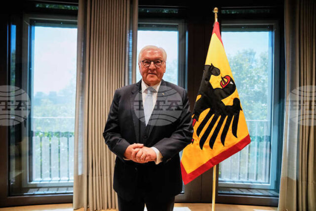 Германският президент призова за безопасност за представителите на ЛГБТ общността